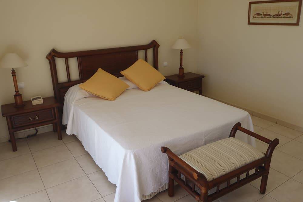 Ganze Wohnung, Luxus-Wohnung, Wifi, Leuchtturm und Strandblick, privater Pool in Solana Matorral, Pájara