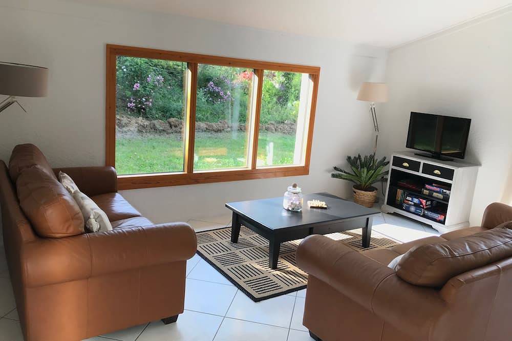 La villa 103. Casa con piscina 6 personas in Lombez, Gers