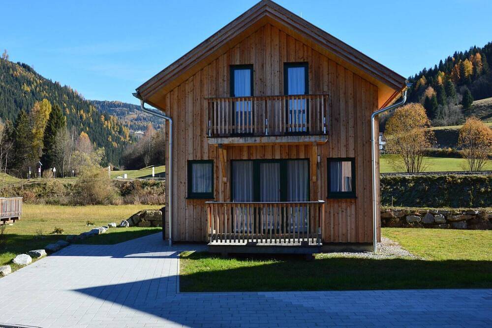 Atractivo chalet con jacuzzi in Murau, Western Upper Styria