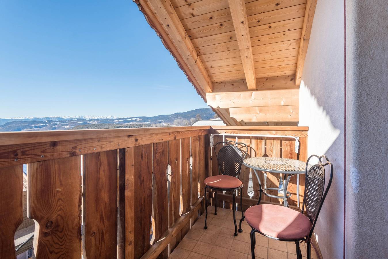 Appartement entier, Appartement "Schildberghof Panorama" avec vue sur les montagnes, balcon et Wi-Fi in Seis am Schlern, Castelrotto