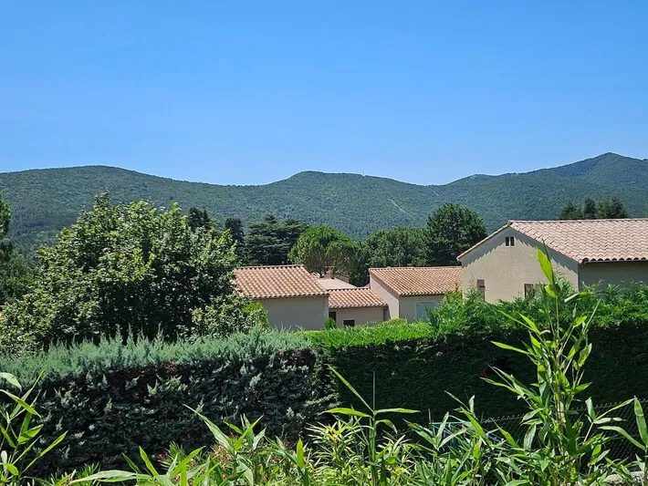 Chalet para 6 personas, con jardín y vistas - 1