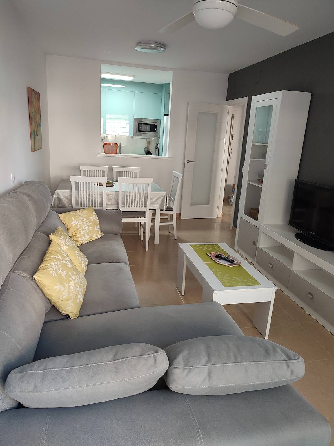 Apartamento entero, Apartamento "Alegria" cerca de la playa con piscina compartida in Garrucha, Costa de Almería