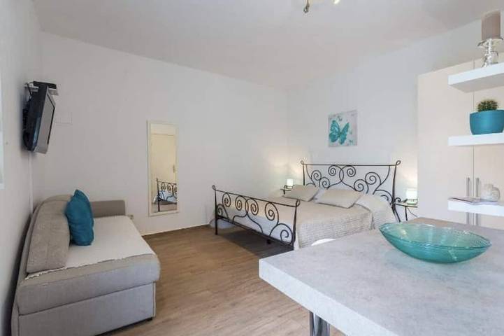 Ganze Wohnung, Studio-Apartment Klara atemberaubender Blick auf das Meer und die Altstadt! in Dubrovnik, Grad Dubrovnik