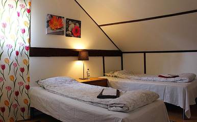 Hotel für 2 Personen, mit Terrasse und Garten sowie Sauna in Flen