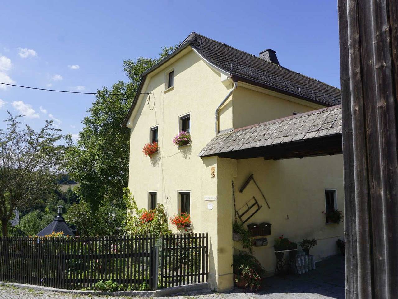 Ganze Ferienwohnung, Ferienwohnung Blick Wasserschloss in Weischlitz, Weischlitz & Umgebung