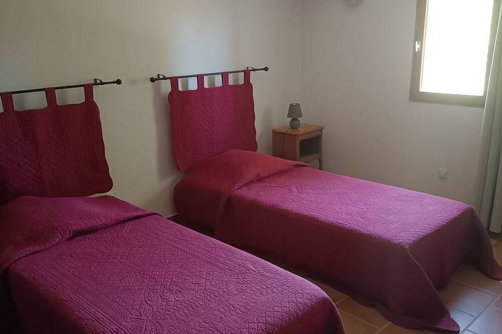 Gîte pour 4 personnes, avec jardin et piscine à Crestet - 4