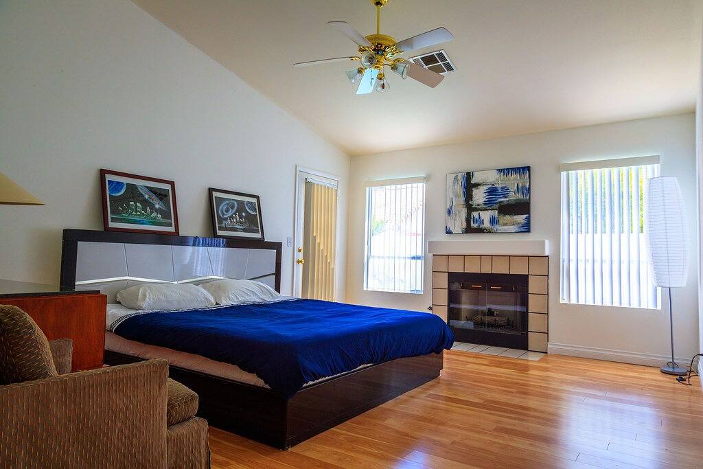 Erstaunlich verbessertes Haus mit riesigem Pool in North Las Vegas, Nevada