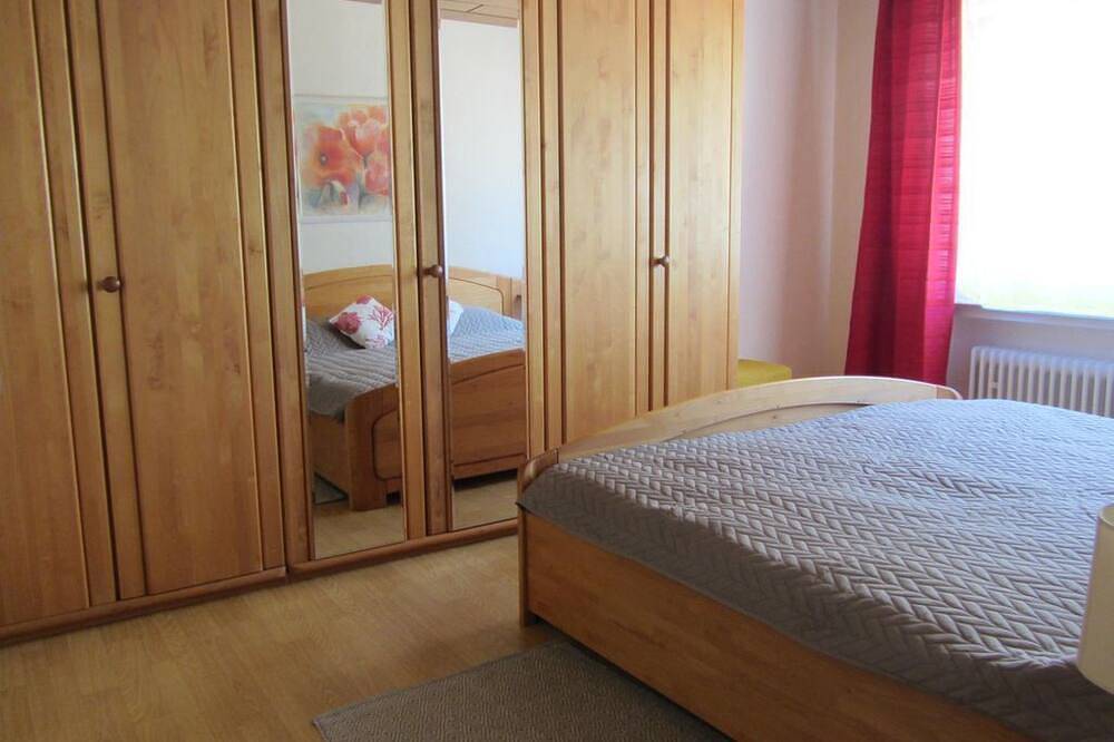 Ganze Wohnung, Ferienwohnung Roter Wingert - Ferienwohnung in Löf, Osteifel