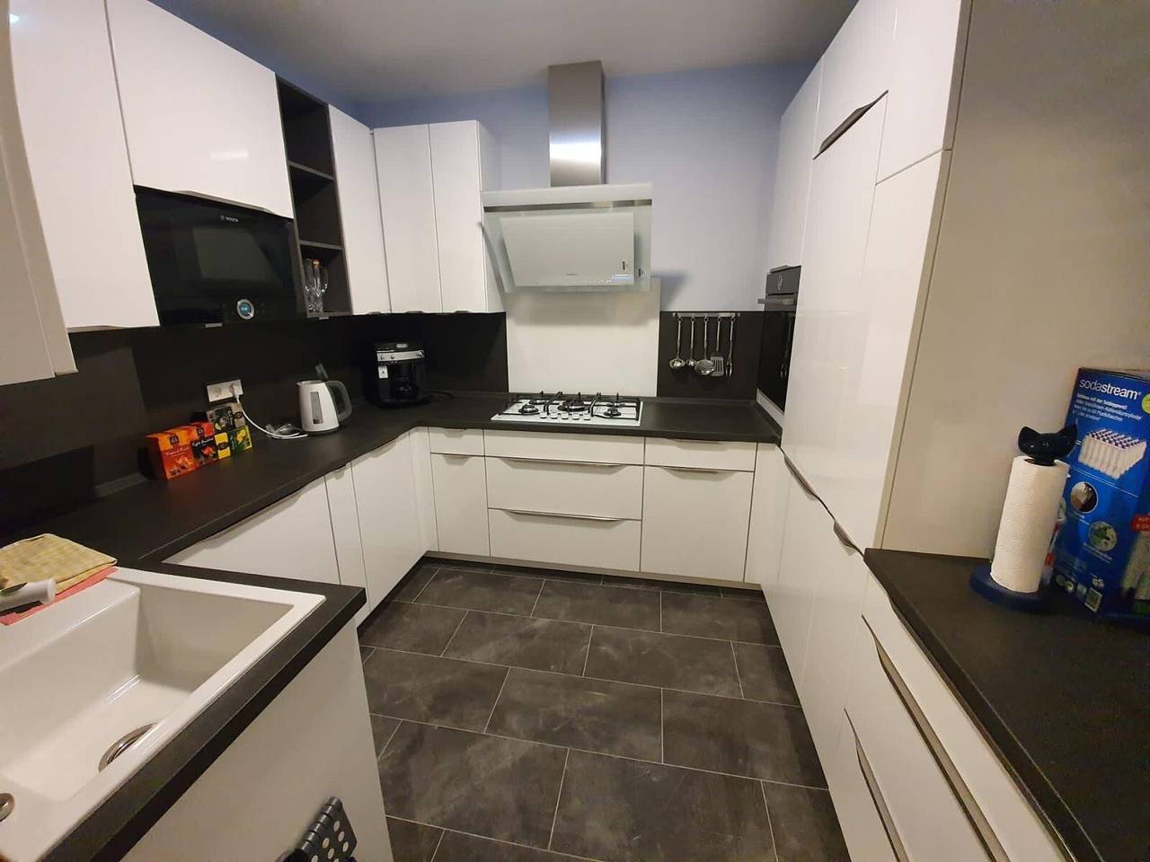Ganze Wohnung, 3-room apartment with balcony in hanover/near the trade fair in Döhren-Wülfel, Hannover