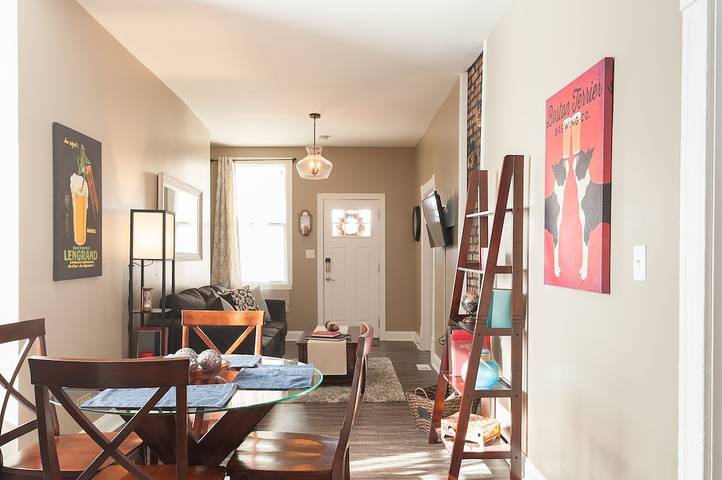 Vacation rental for 5 people, with yard in St. Louis