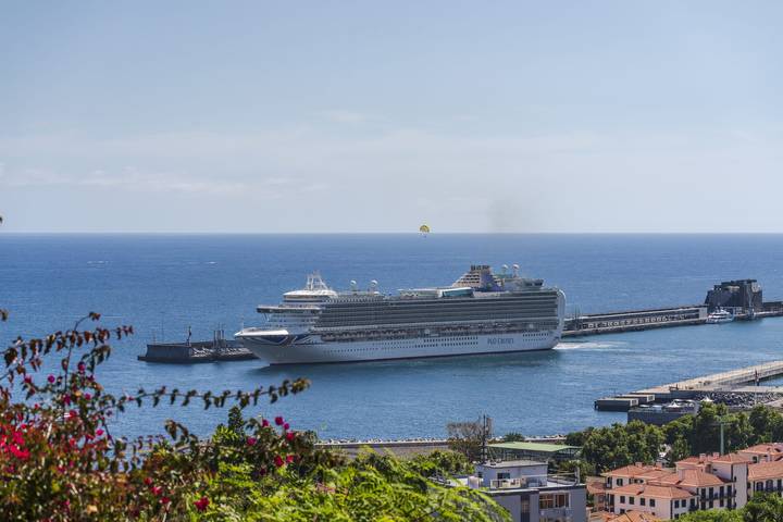 Villa pour 9 personnes, avec terrasse, adapté aux familles à Funchal - 3