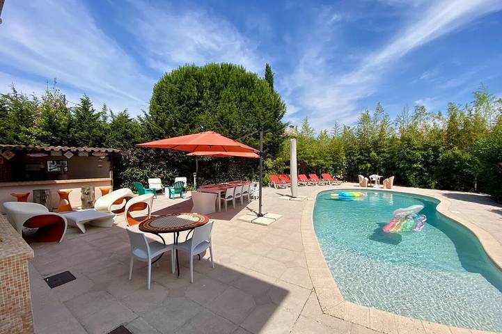 Maison d’hôte pour 4 personnes, avec Jardin à Antibes