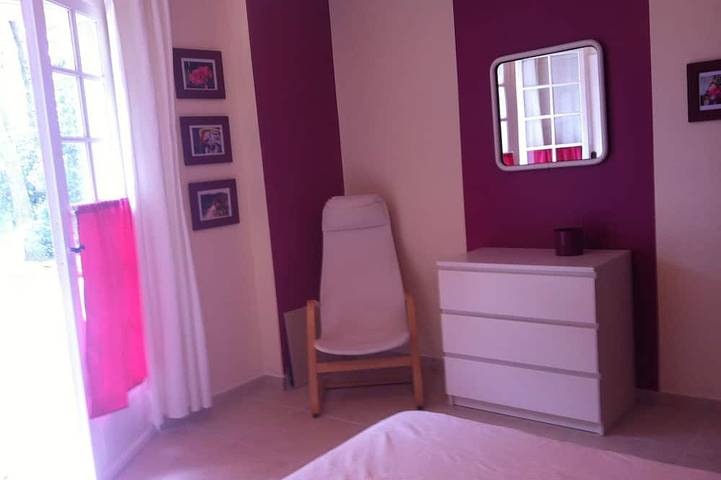 Location de vacances pour 4 personnes, avec terrasse et jardin à Le Pradet - 3