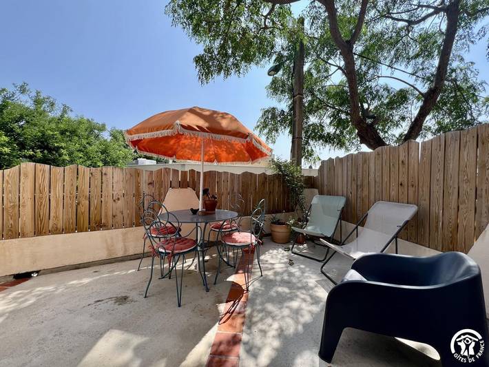 Gîte pour 4 personnes, avec Terrasse et Jardin à Coursan