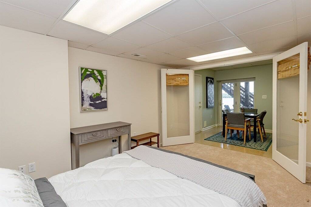 The Chateau at Ferncliff | Beautiful Main Lake Views | 3-Night Minimum in Lake Gaston