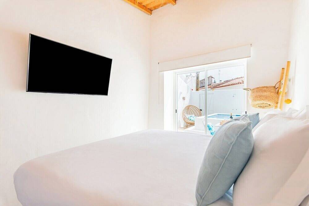Alqueva Rustic Soul with Private Pool in Alqueva, Portel