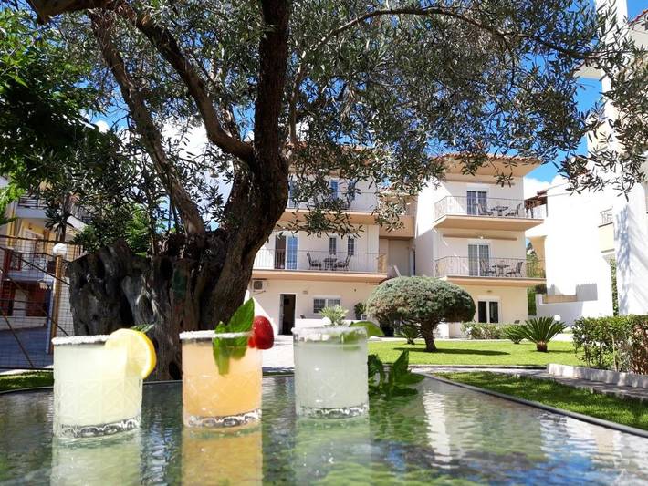 Gîte pour 3 personnes, avec vue ainsi que jardin et terrasse dans Pefkochori - 2