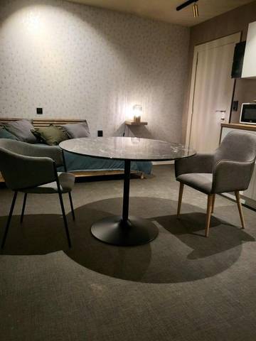 Gîte pour 2 personnes, avec terrasse et vue à Boussu