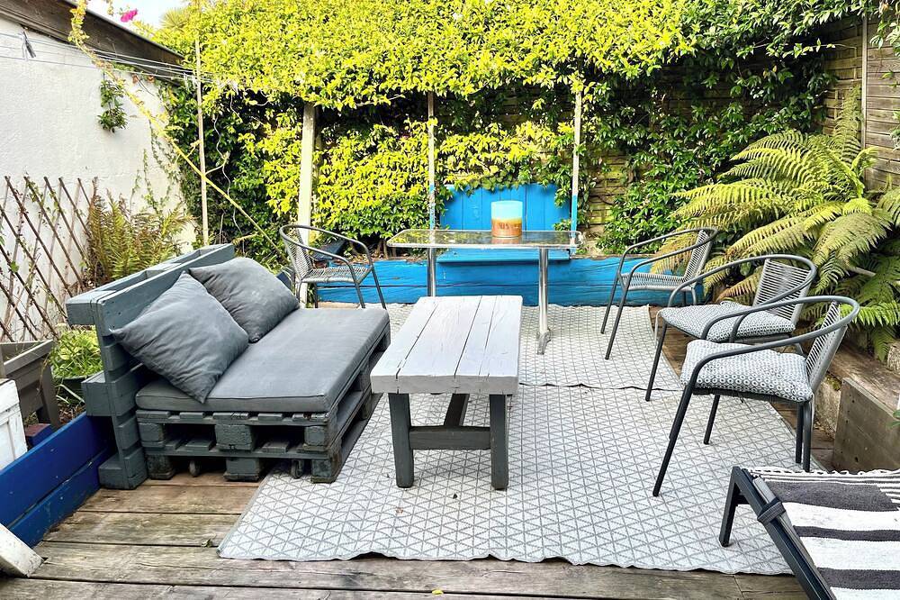 Entire apartment, Charming Studio with Terrace in Arcangues, Bayonne region