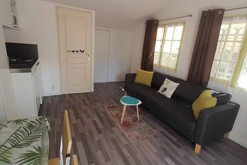 Gîte pour 2 personnes, avec jardin à Saint-Raphaël