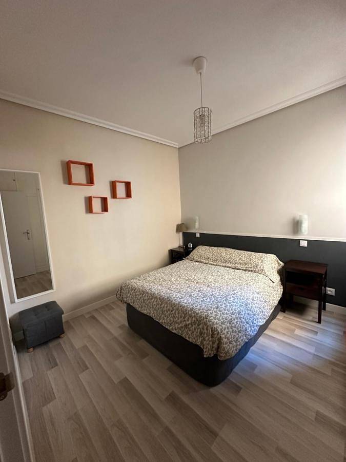 Gîte pour 6 personnes, avec vue et balcon à Nájera - 4