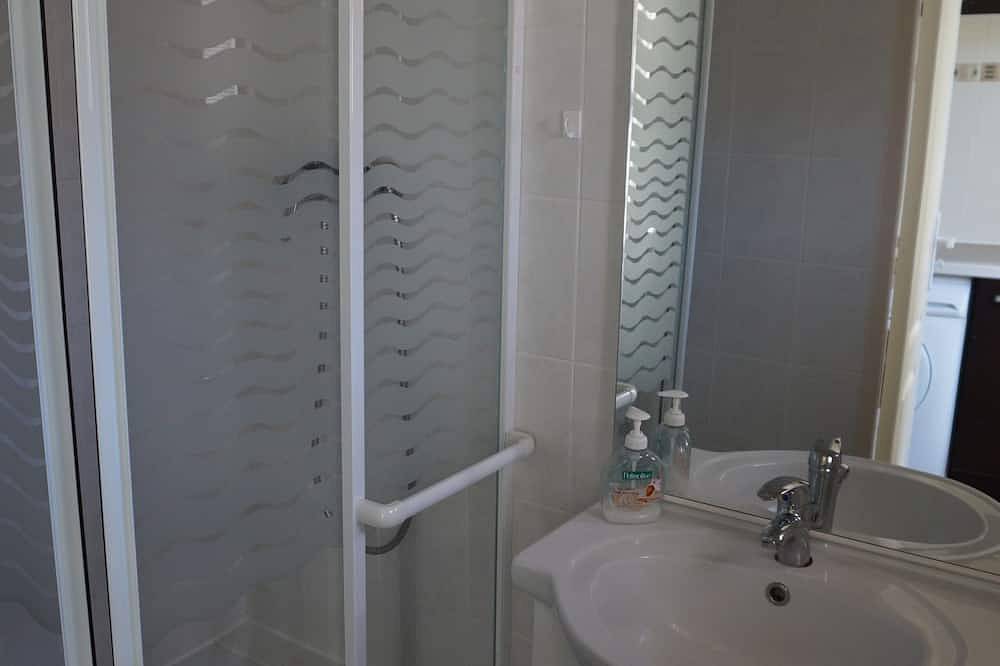 Appartement entier, St Malo (150 mètres plage du sillon) in Paramé, Saint-Malo