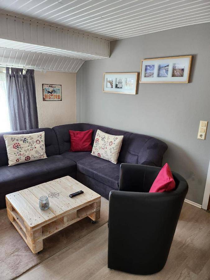 Ferienwohnung für 4 Personen, mit Garten in Friederikensiel - 2