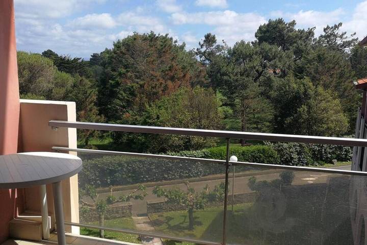 Gîte pour 4 personnes, avec balcon et sauna ainsi que jacuzzi et piscine dans Golf Biarritz Le Phare - 4