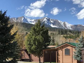 Log Cabin for 2 Guests in Breckenridge, Summit County, Picture 1