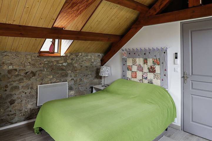 Gite de charme tout confort près station du Mourtis, WIFI, Cheminée in Sengouagnet, Pyrénées