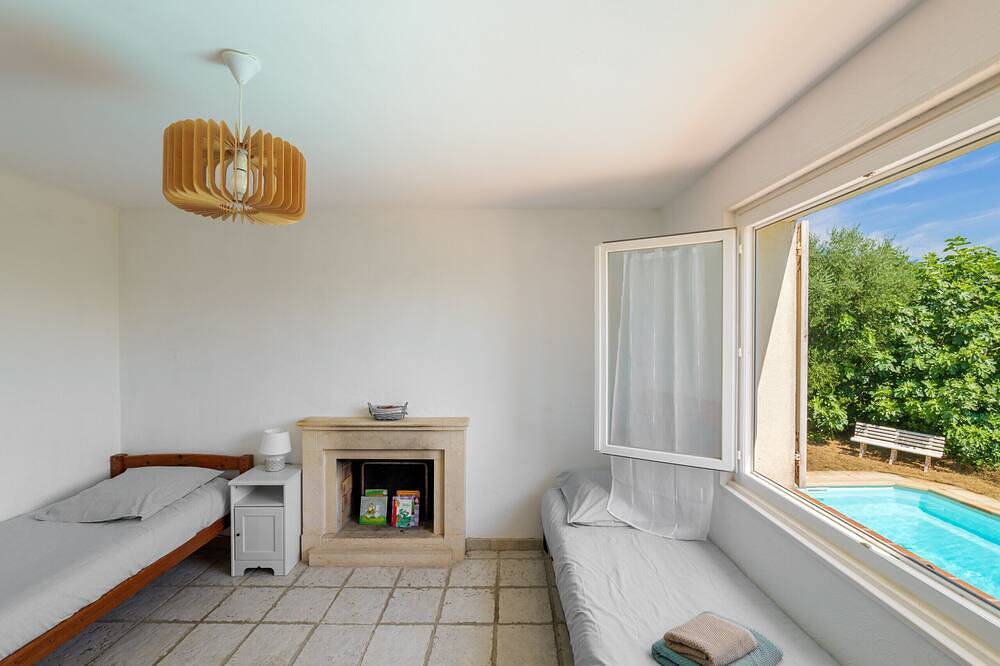 Villa Les Oliviers – Pool & garden for families in La Gaude, Cannes und Umgebung