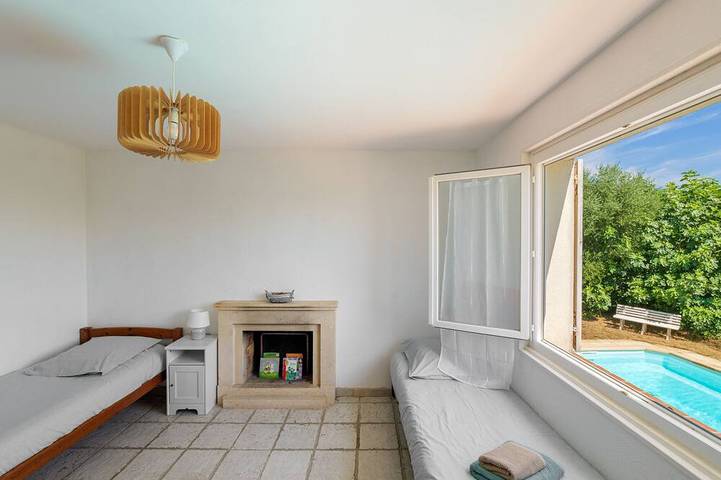 Location de vacances pour 4 personnes, avec jardin à La Gaude - 2