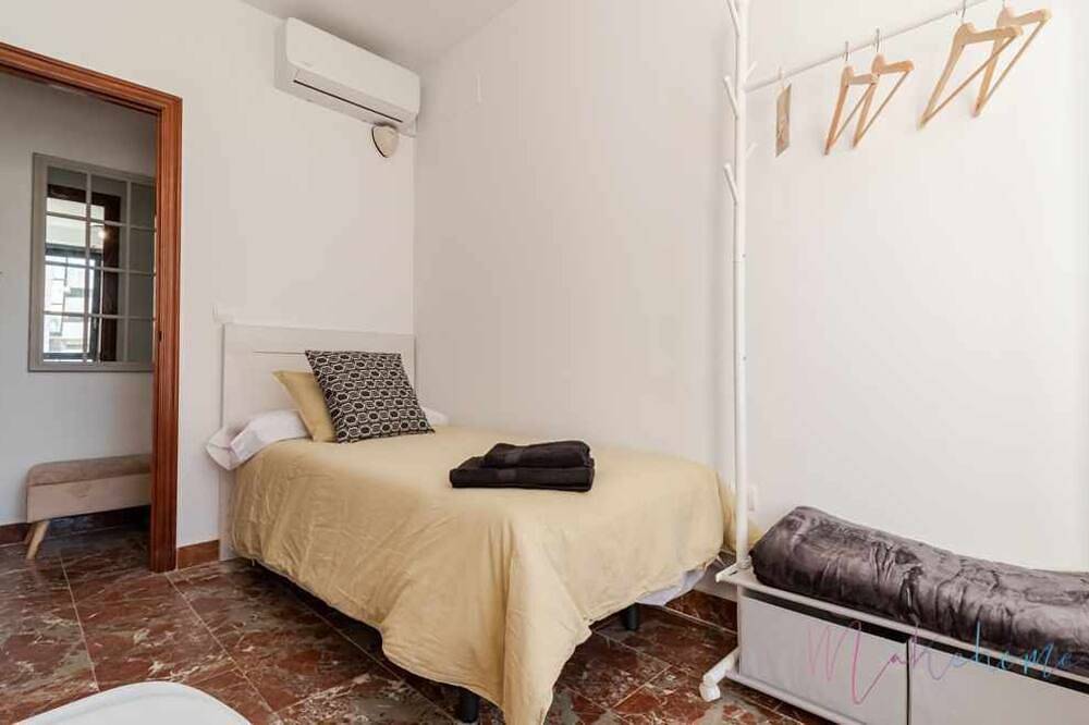 Appartamento intero, Dos Dormitorios , Nuevo , Pleno Centro con Garaje in Huelva, Costa de la Luz