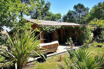 Gîte pour 4 personnes, avec jardin à Le Porge