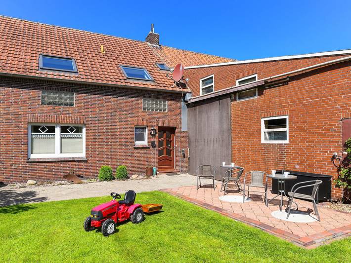 Bauernhaus für 6 Personen, mit Terrasse und Garten in Landkreis Wittmund - 4