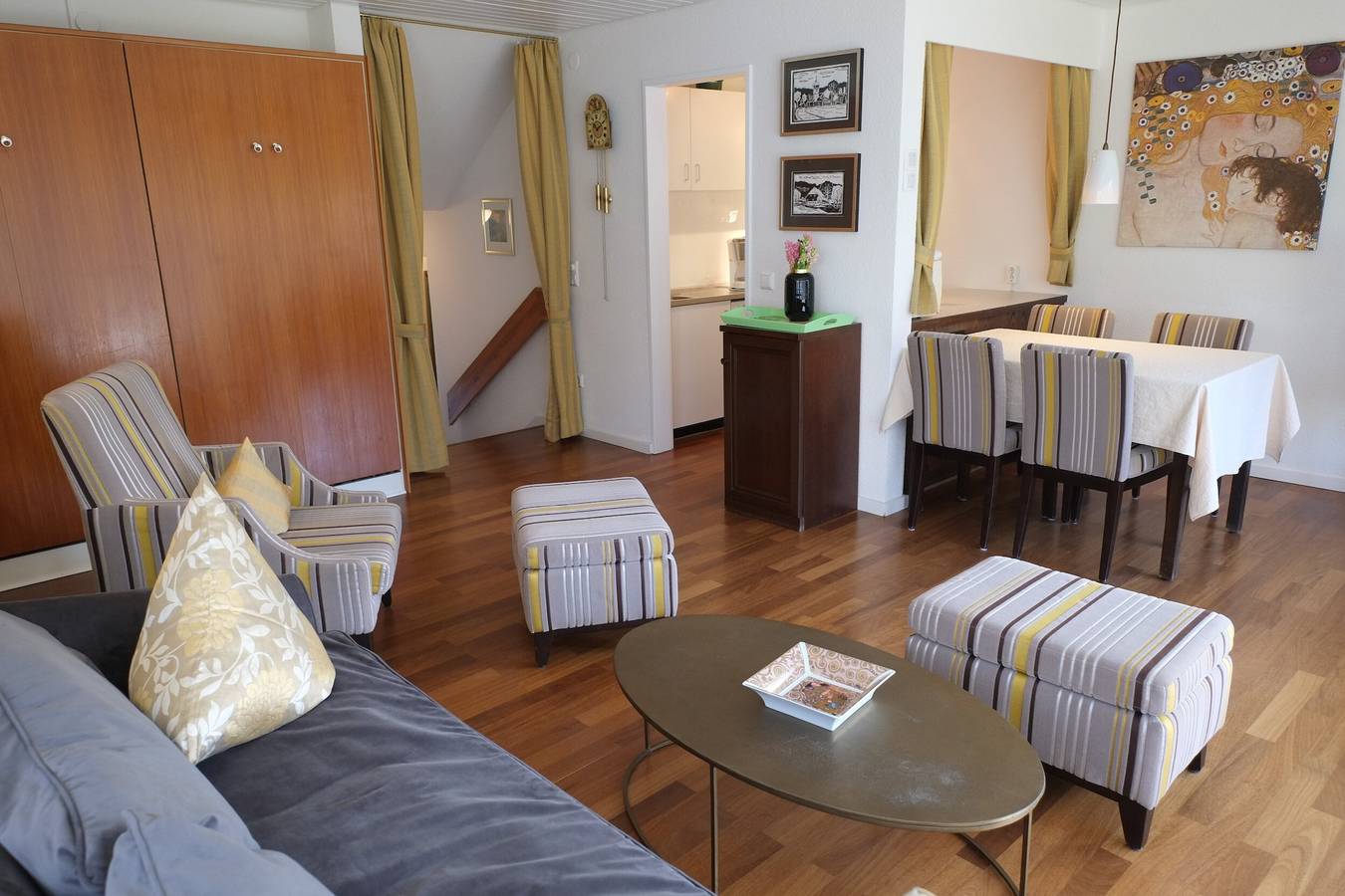 Apartamento entero, Apartamento '1 - Gustav Klimt' con terraza compartida, jardín compartido y Wi-Fi in Hinterzarten, Selva Negra (zona sur)
