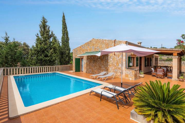 Finca "S Alzinar de Ses Barraques" with Mountain View, Pool, A/C, Wi-Fi, Garden & Terrace in Son Talent, Manacor