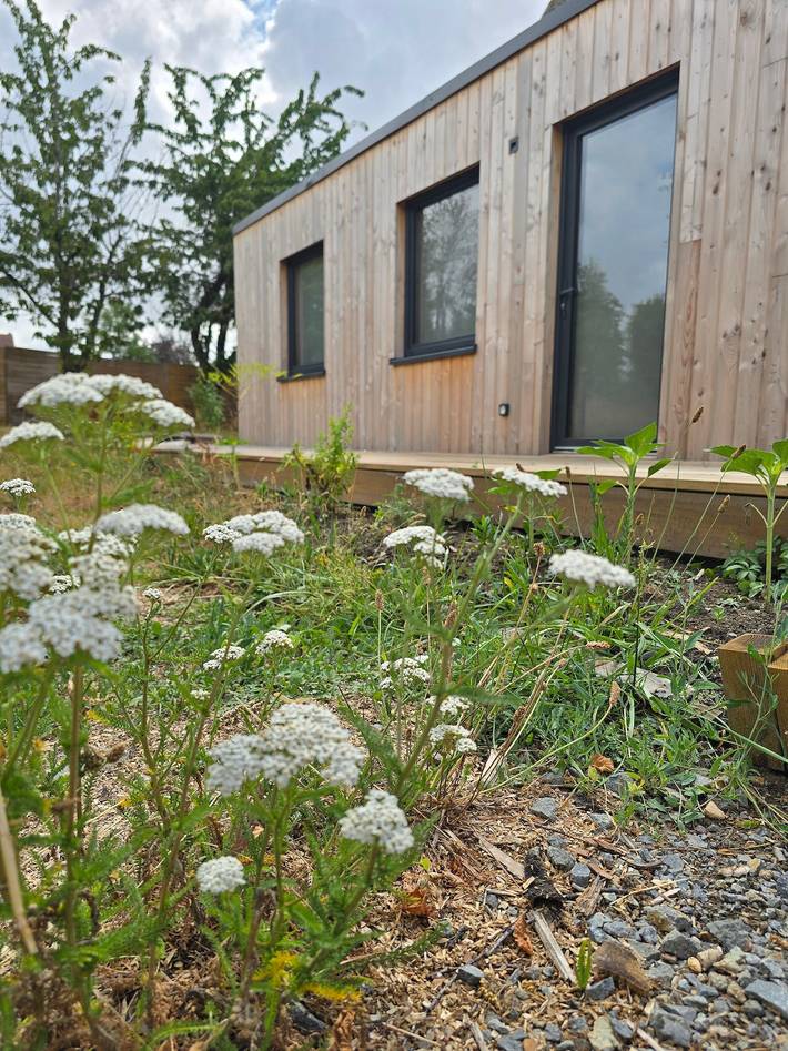 “La Tiny de Miss Purple” with Terrace and Private Garden
