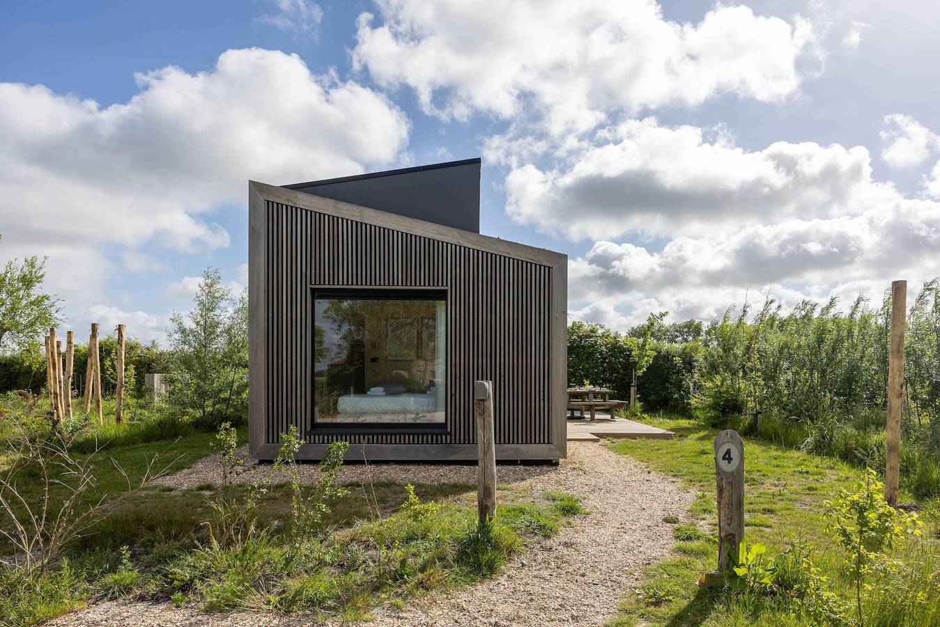 Spacious tiny house with mezzanine in Westkapelle | Zeeuwse Liefde – Tiny House 4 in Westkapelle, Walcheren