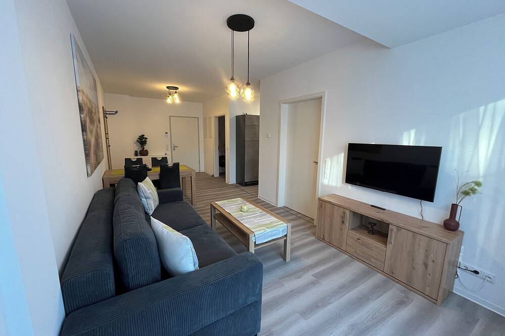 Ganze Wohnung, City-Apartment - Die moderne Ferienwohnung in Borna in Borna, Hainer See