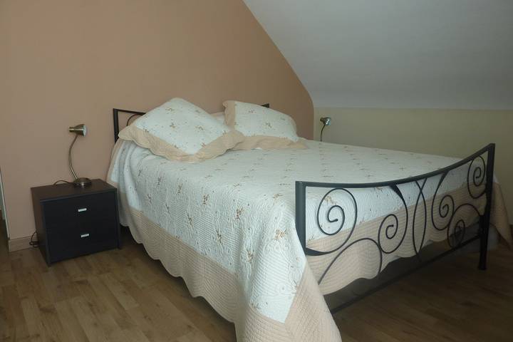 Chambre d’hôte pour 5 personnes, avec jardin dans les Pays de la Loire - 2