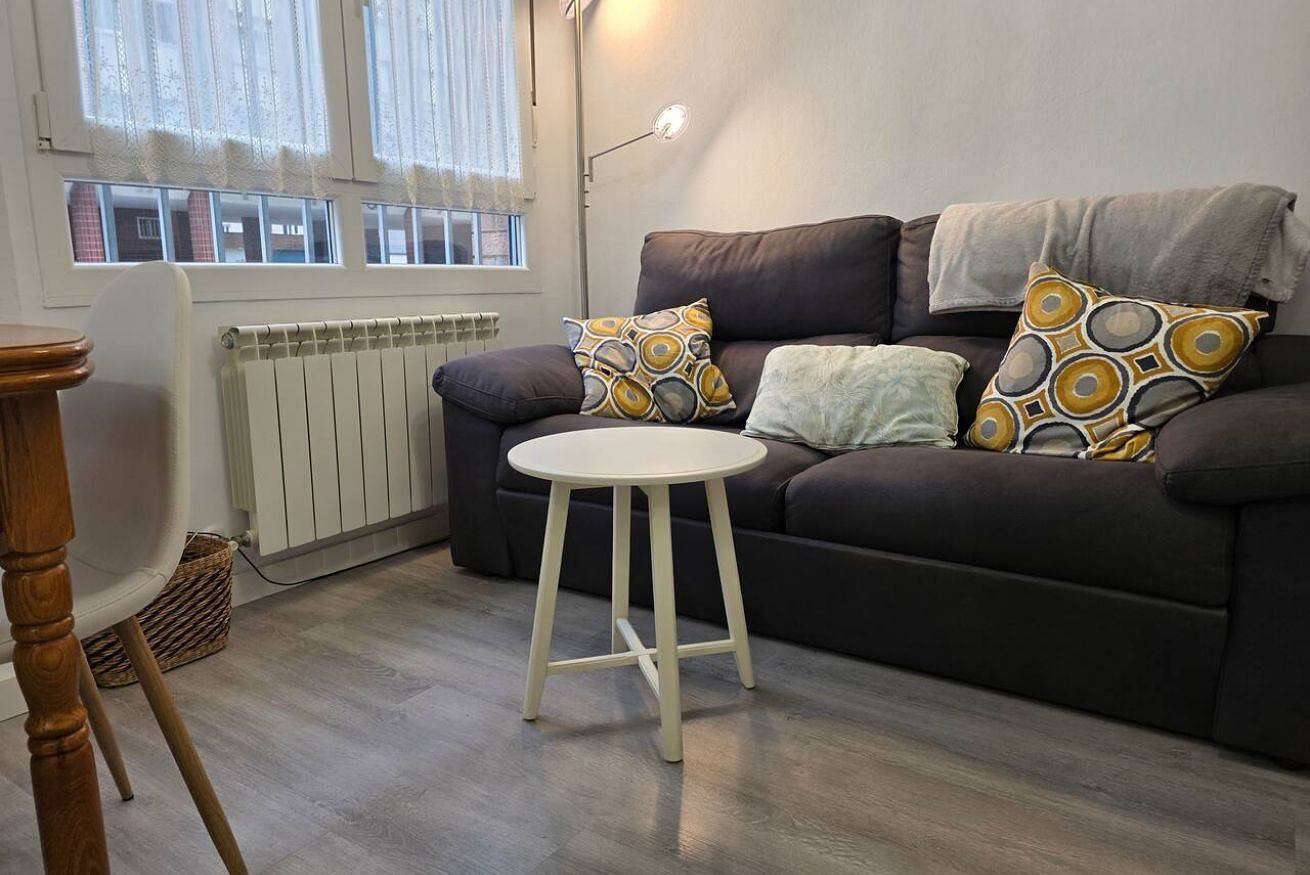 Ganze Wohnung, 1A165 Modern and charming apartment with a garage in Gijón, Costa Verde (Spanien)