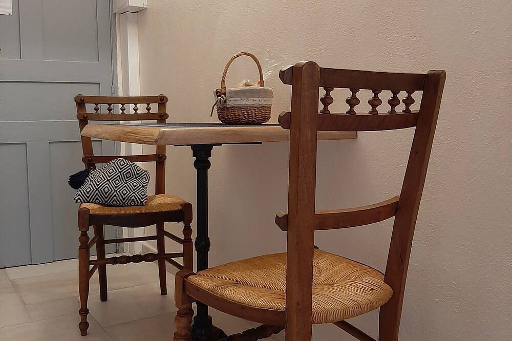 Geheel appartement, Een studio huren in Haute_Ville in Bonifacio in Bonifacio, Frankrijk