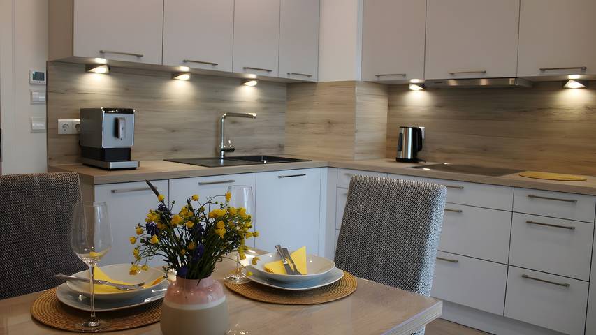 Ganze Wohnung, Ferienhaus am Mühlteich, Balkon & Terrasse in Föritztal, Region Sonneberg