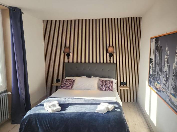 Hôtel pour 2 personnes, avec Terrasse et Jardin dans Martignat