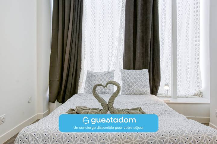 Studio pour 2 personnes à Laval