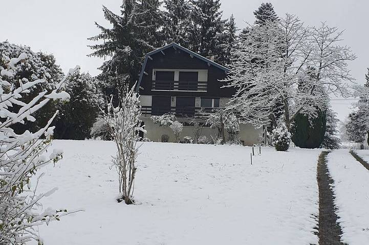 Maison de vacances pour 12 personnes, avec balcon et jardin, animaux acceptés