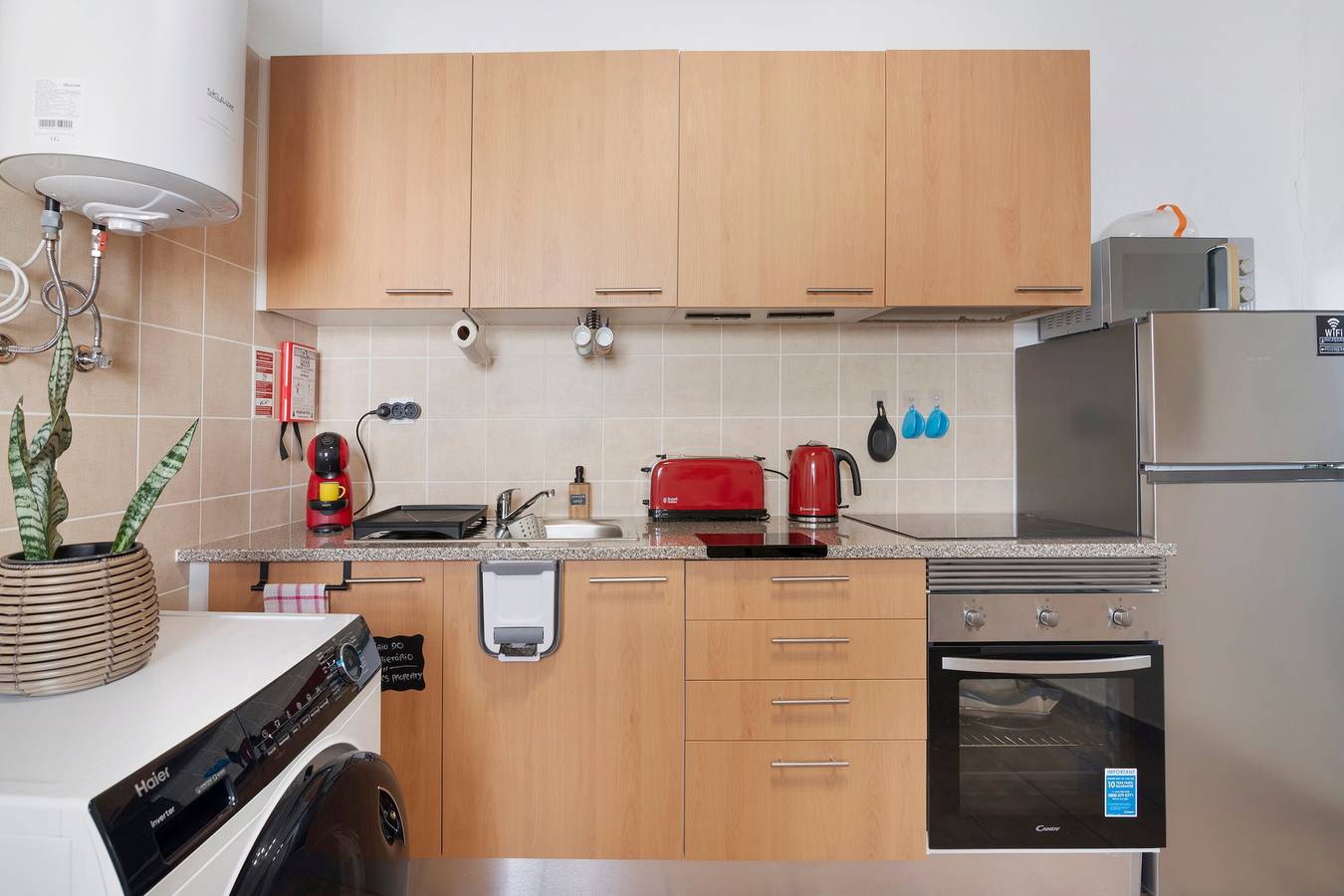 Vakantiehuis 'Gotinha D' Água' met Privétuin, Jacuzzi, Wi-Fi en Airconditioning, foto 7