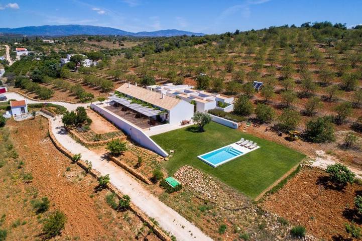 Two-Bedroom House in Faro Distrikt