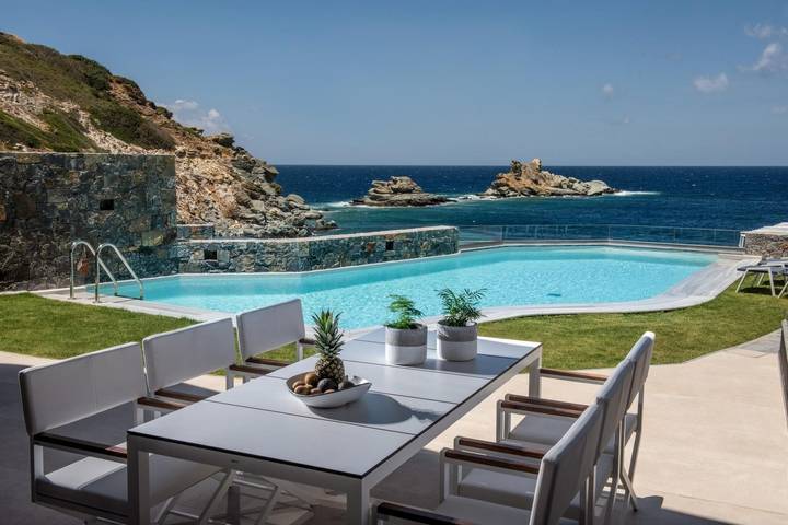 Villa per 24 persone, con Balcone e Terrazza nonché Piscina a Creta